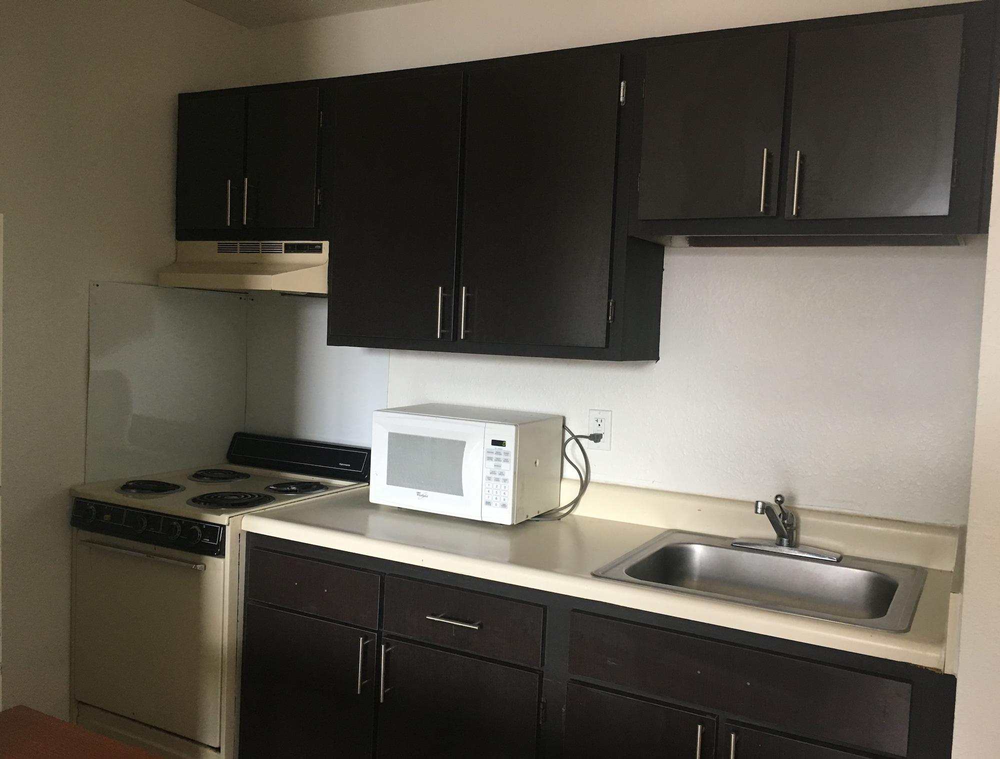 Welcome Suites Hazelwood Extended Stay Hotel ภายนอก รูปภาพ